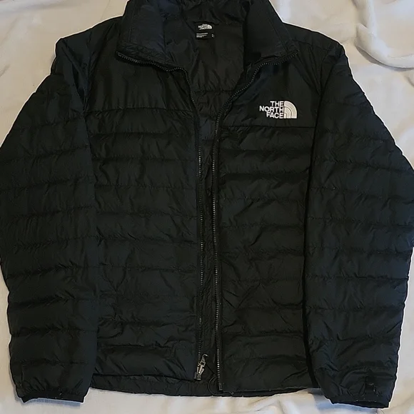 The North Face Black Puffer Jacket - Picture 1 of 4